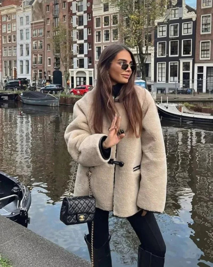 LYNDI - WOOL COAT