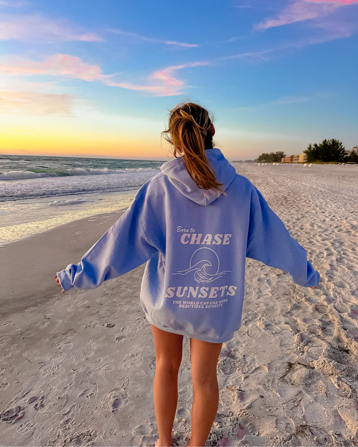 Lia Hoodie - "Born to chase the sunset"